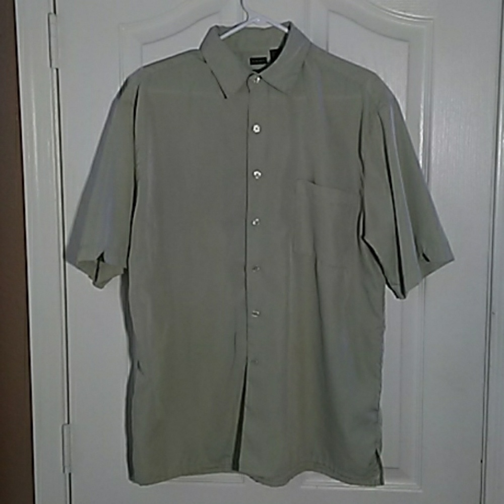 Men's George Sueded Button Down SS Shirt medium